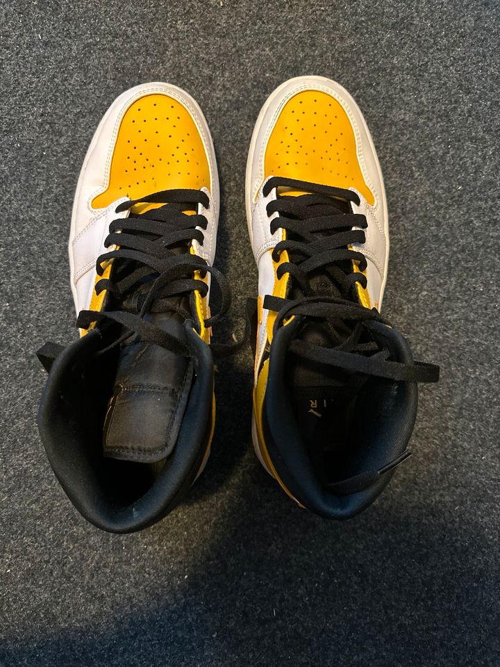 Air Jordan 1 high taxi-44,5 US10.5- Neu sneaker AJ1 Gelbe Nike in Nürnberg (Mittelfr)