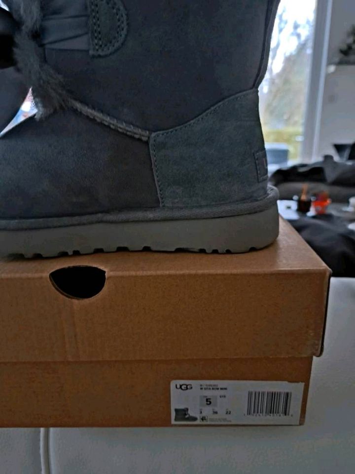 UGG Boots Winterstiefel in Hattersheim am Main