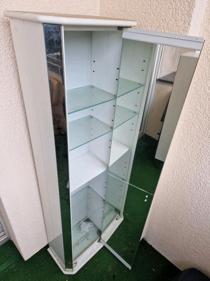 Badezimmer Spiegelschrank, Hochschrank von T & L in Berlin