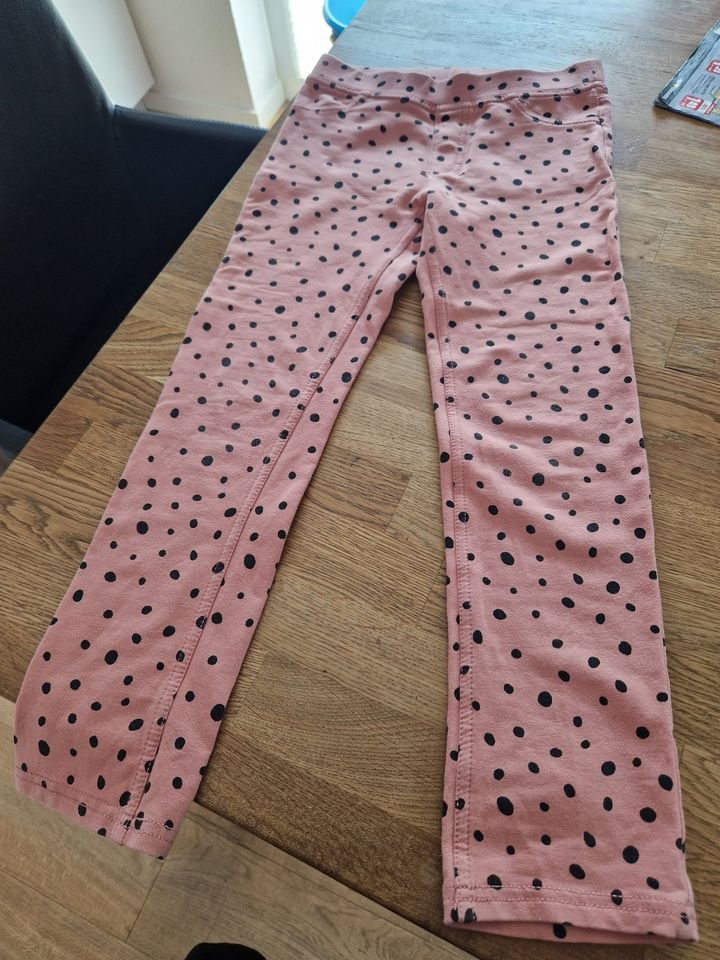 Leggins Gr. 134 von H&M in Mülheim (Ruhr)