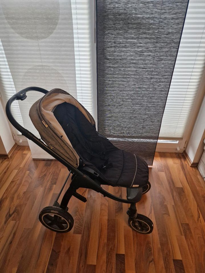 Hauck Kinderwagen 3in1 in Ense