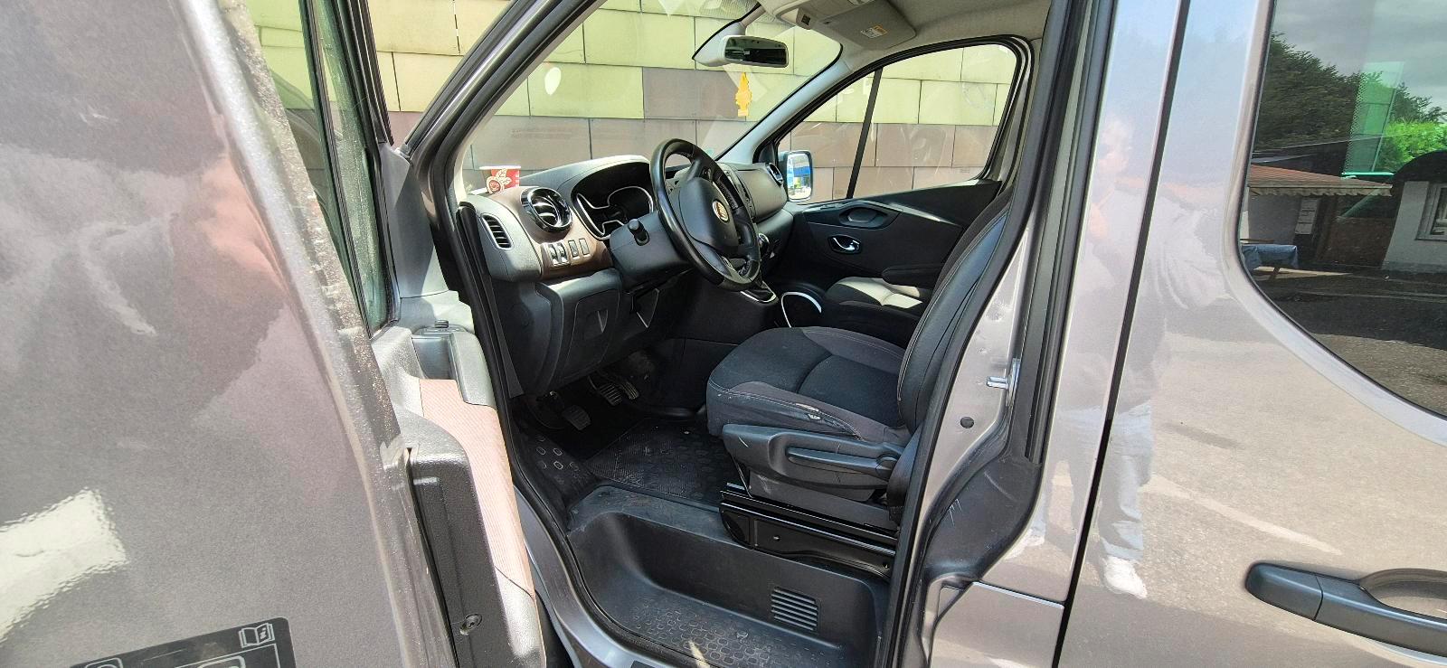 Abbildung des Autos Fiat Talento 9 sitzer