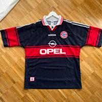 Salihamidzic | FC Bayern München | Retro Trikot | 1999-2000 Baden-Württemberg - Heilbronn Vorschau