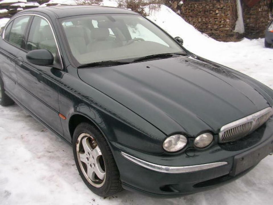 Jaguar X -Type - Haube  Motor - Front Teile - Hessen Kassel in Kassel