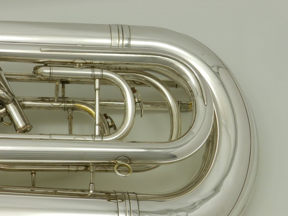 Tuba Yamaha YBB-631 technischen Überprüfung DR23-099 in Görlitz