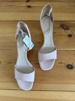 NEU! ESPRIT Sandaletten (nude), Gr. 39 Brandenburg - Potsdam Vorschau