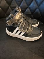 Schuhe, Sneaker, Adidas, Gr. 26 Jungs Niedersachsen - Hatten Vorschau