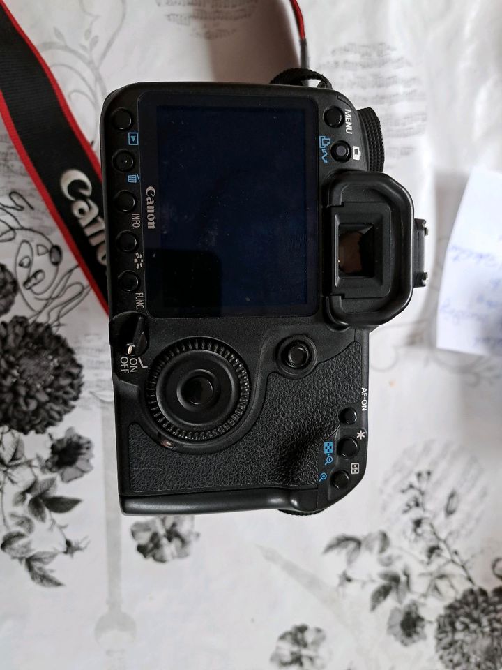 Spiegelreflexkamera Canon EOS 50 D in Übersee