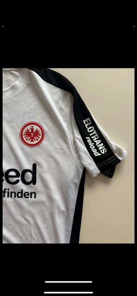 Eintracht Frankfurt Tshirt mit Sponsoren 2023/2024?  Gr.S in Schönaich