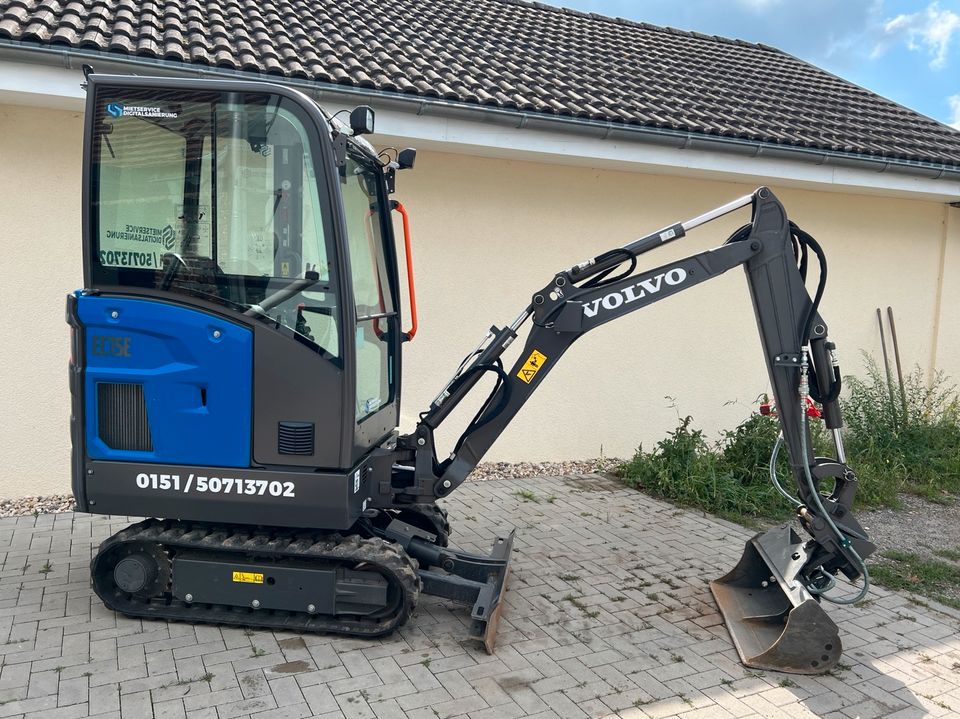 Minibagger zu VERMIETEN: Volvo EC15E - Bagger - Radlader - Mieten in Groß Kreutz