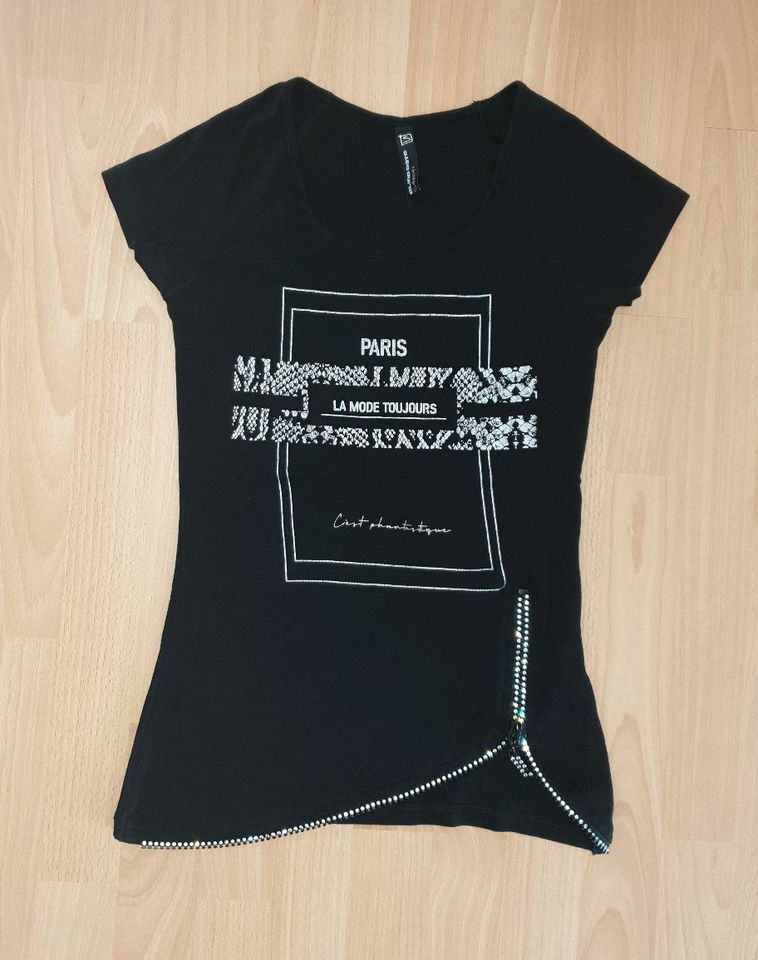 T-Shirt Größe S  Marke Blind Date in schwarz mit Aufdruck in Frielendorf