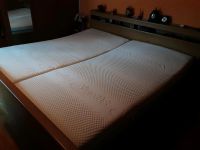 Doppelbett mit Rückvand 200x200 cm Groß  400€ Kr. München - Ismaning Vorschau