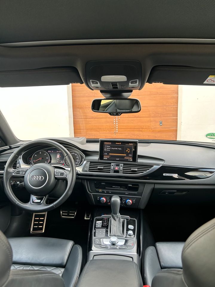Audi A6 Competition *Hud*Pano*Luft*S-Sitze*V8-Sound in Passau