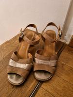 Gabor Leder Sandalen Damen 7 = 41 gold braun beige Block Absatz Berlin - Zehlendorf Vorschau