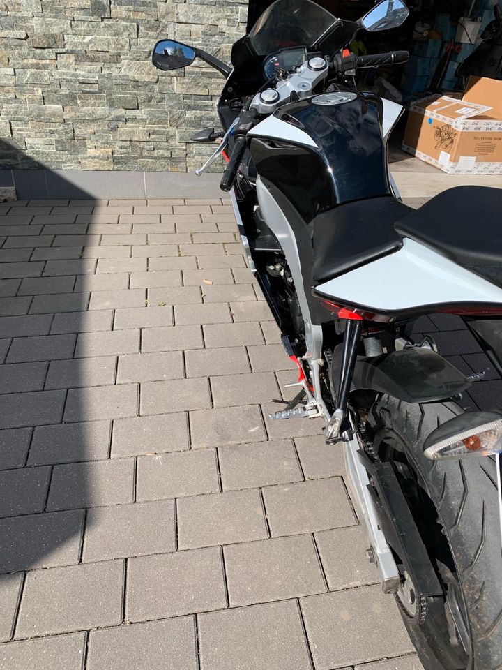 Aprilia RS4 125 TÜV Neu in Haiterbach