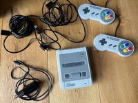 SNES Mini inkl. 2 Controller, 2 Verlängerungskabel und Netzteil Baden-Württemberg - Wiesloch Vorschau