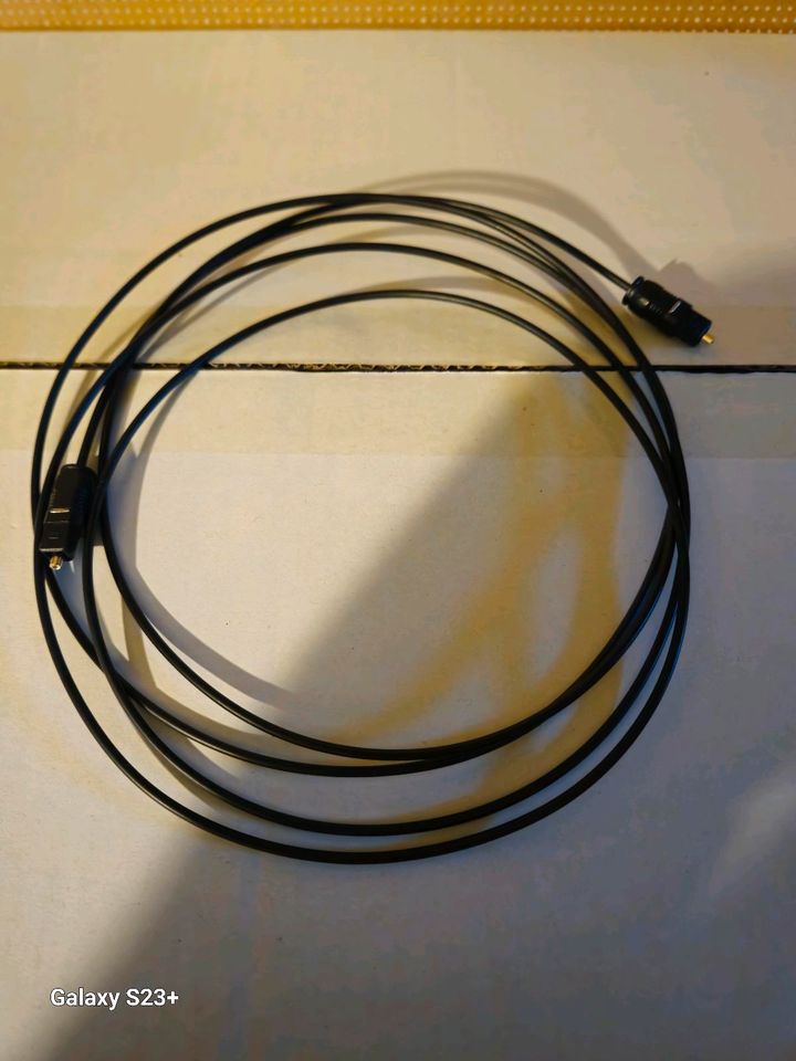 Toslink S/PDIF Audio Kabel, optisch LWL, Stecker-Stecker, Ø 5,0mm in Burgdorf