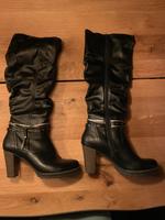 WIE NEU Tom Tailor Stiefel Gr. 40 schwarz Hessen - Baunatal Vorschau