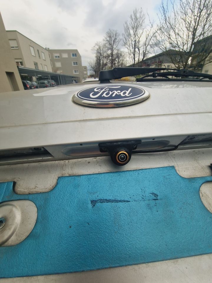 Ford Fiesta 1.3i in Königsbrunn