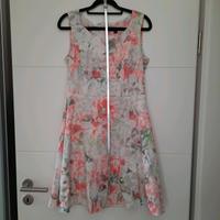 Edles Sommerkleid von Comma Bayern - Pfaffenhofen a.d. Ilm Vorschau