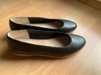 Clarks Ballerinas Größe 38 sehr wenig getragen Plateau Obergiesing-Fasangarten - Obergiesing Vorschau