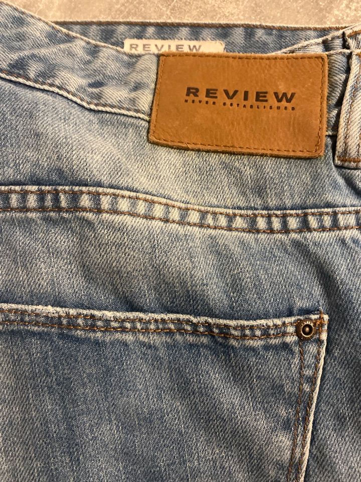 Review Jeans hellblau in Köln