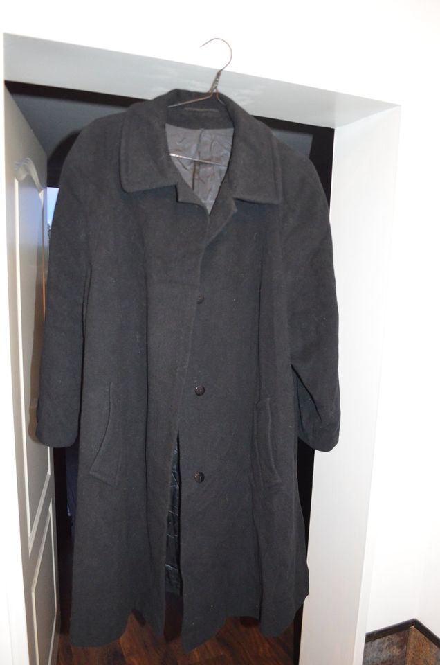 schwarzer Mantel Gr. 50-52 von Manfred Mettner aus Cashmere Wolle in Stolberg (Rhld)