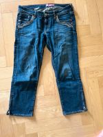 Jeans H&M 30 kürzer Capri 7/8 blaue Hose Berlin - Tempelhof Vorschau