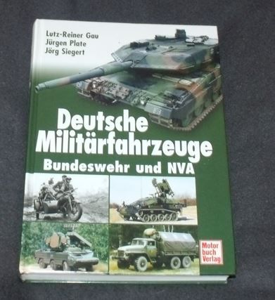 Deutsche Militärfahrzeuge Bundeswehr NVA Gau Plate Siegert MBV in Großenwiehe