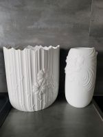 2 x AK Kaiser Porzellan Vase weiß Bisquit Blüten Optik Bayern - Lichtenfels Vorschau