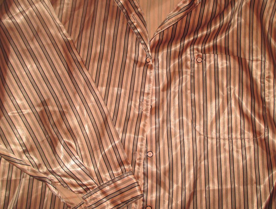Vintage Bluse, lachsfarben, Seidenglanz, 70er Jahre, Gr. 40 in Mandelbachtal