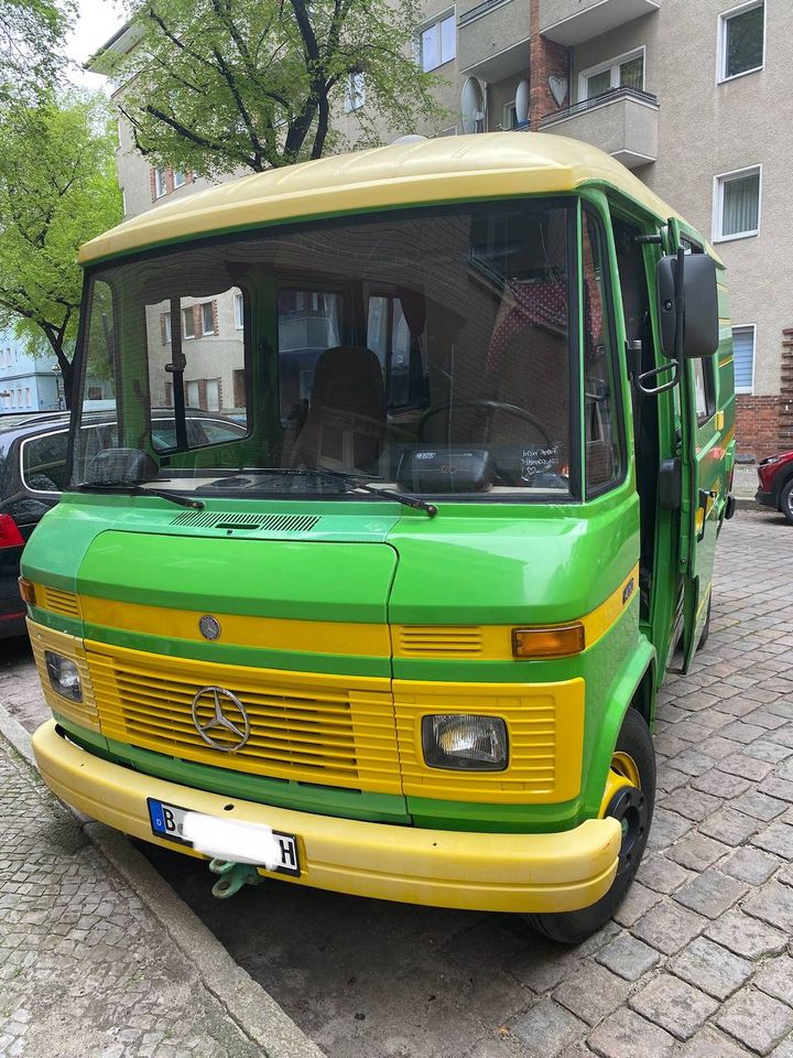 Gepflegter Oldtimer Bus/Camper *Mercedes Benz 410 TÜV 03/2026* in Berlin