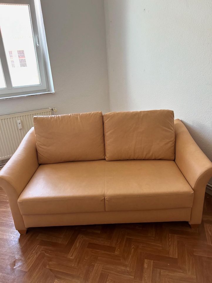 Sofa in gutem Zustand in Bremerhaven
