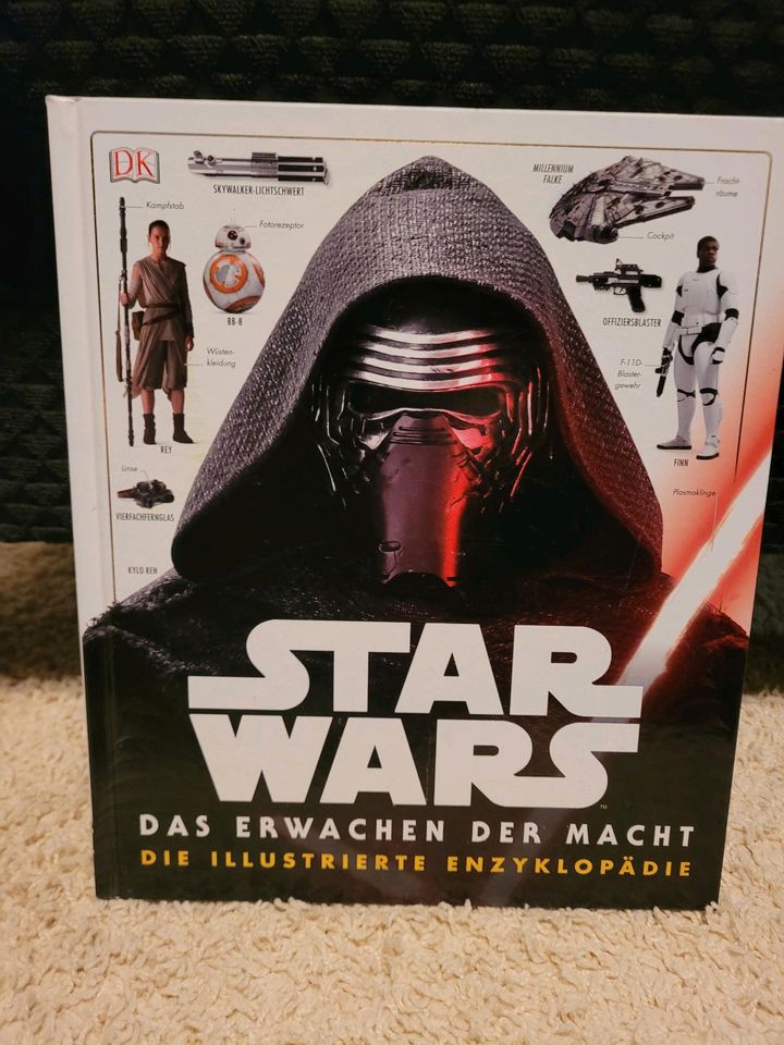 Star Wars Buch, diverse Bücher sehr guter Zustand in Northeim