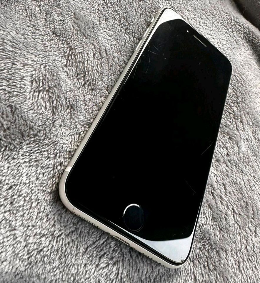 Apple IPhone SE 2020 mit 128 GB Speicherplatz in Herbsleben