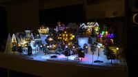 Diorama- Weihnachtsdorf beleuchtet 103 cm x 63 cm Nordrhein-Westfalen - Neuss Vorschau