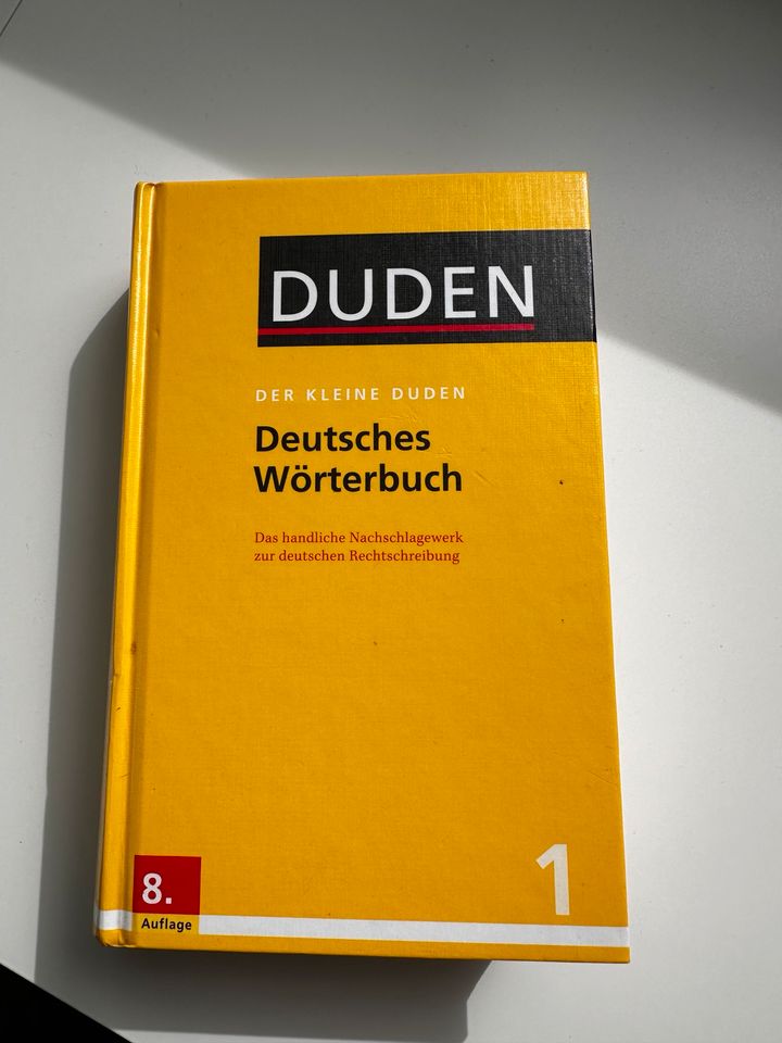 Deutsches Wörterbuch Duden in Frankfurt am Main