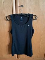 Sporttop Adidas Größe XS Hessen - Zierenberg Vorschau