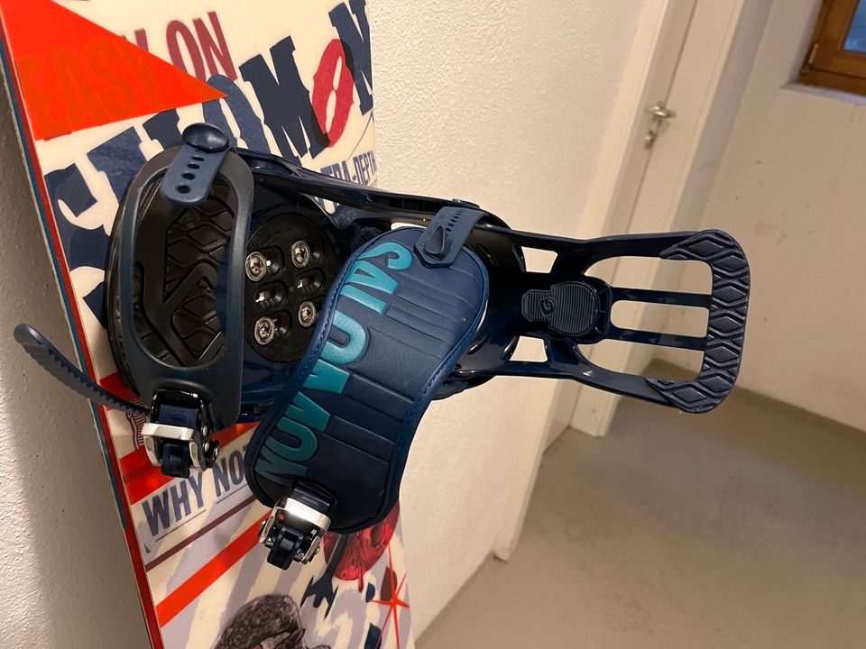 Salomon Snowboard mit Bindung (148 Wide) in Augsburg