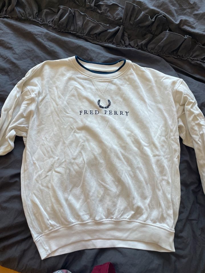 Vintage Fred Perry pullover. in Berlin