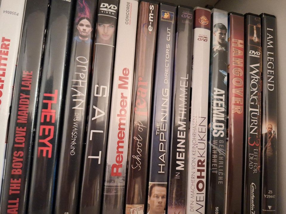 Verschiedene DVDs (OC, Salt, Final Dest,Ohrhasen, Inception, etc) in Bad Krozingen