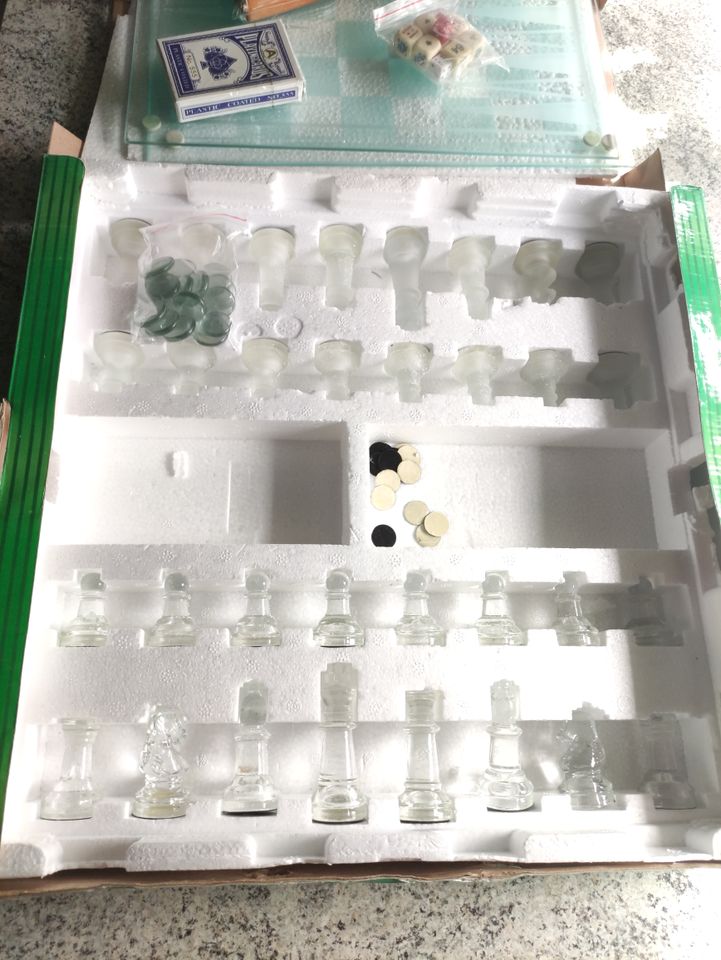 Spielesammlung aus Glas lucky seven in Meine