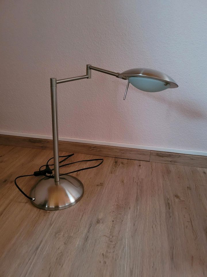 Schreibtischlampe silber Edelstahl in Vienenburg