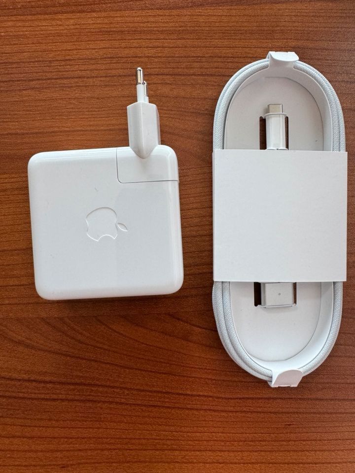 Orignal Apple 67W Netzteil inkl. USB‑C auf MagSafe 3 Kabel in Mengen
