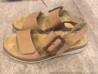 Sandalen Leder beige Remonte bequem Nordrhein-Westfalen - Detmold Vorschau