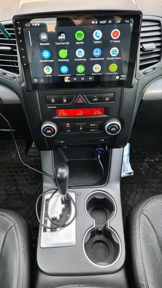 Kia Sorento 2.2 CRDI*7-Sitzer*AWD*Automatik*Panorama in Solingen