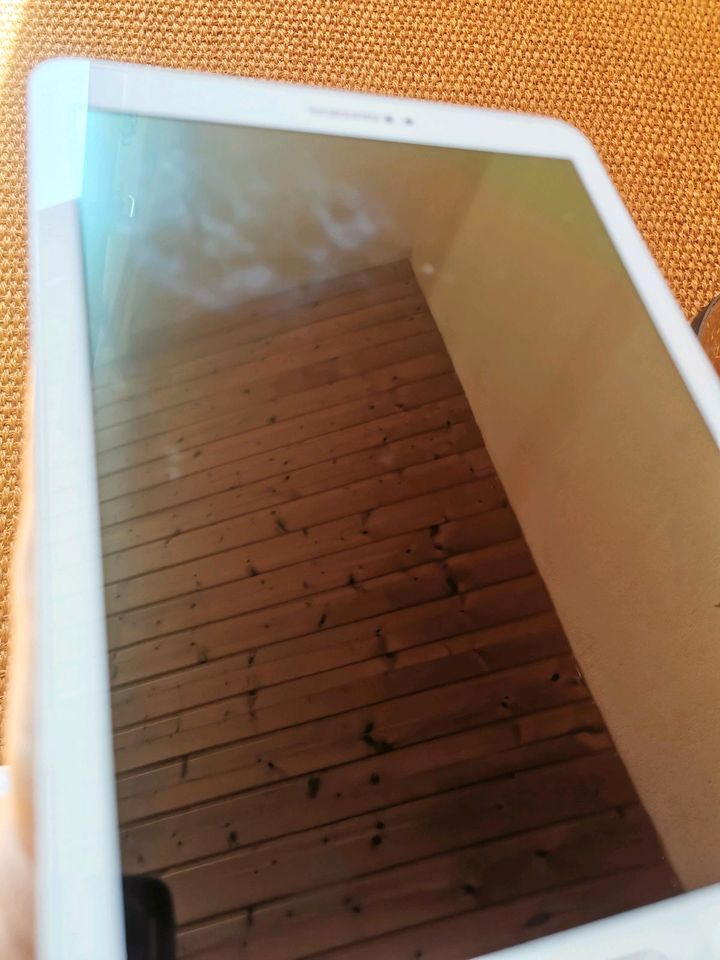 Samsung Galaxy Tab S2 mit 32 GB Speicher in Rottweil