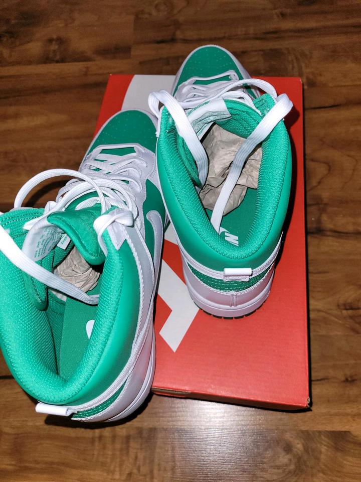 Nike Dunk High Retro BTTYS, White / Pine Green, EU45/UK10/US11 in Halsbrücke