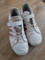 Adidas Schuhe, Snaeker, Sportschuhe Düsseldorf - Garath Vorschau