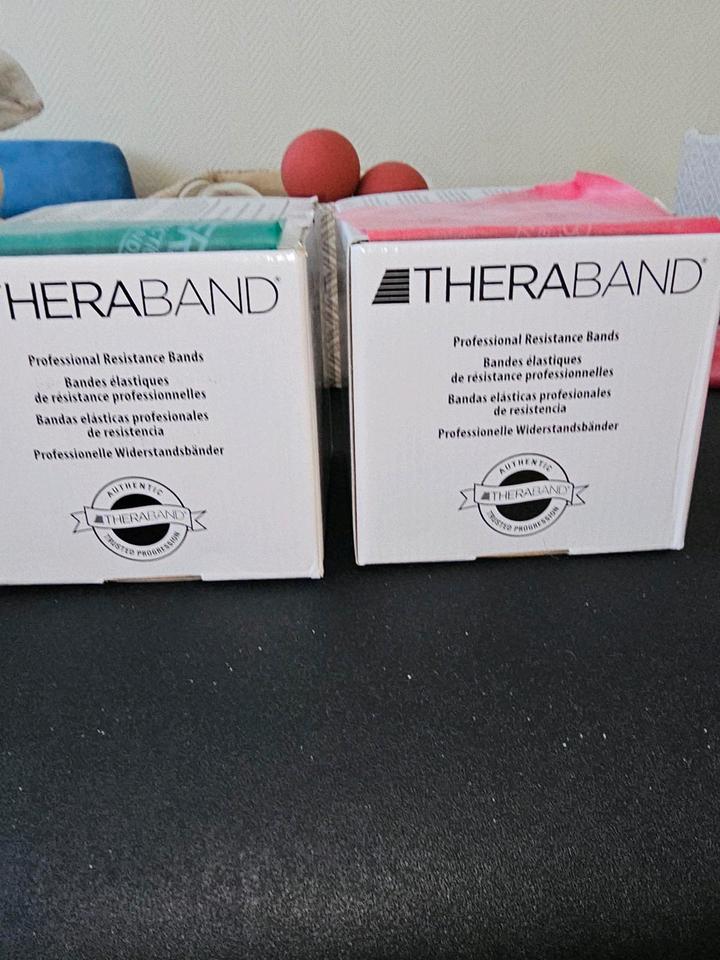 Physio/Osteopathie  Praxisbestand Behandlungsliege, Praxisbank in Bremen